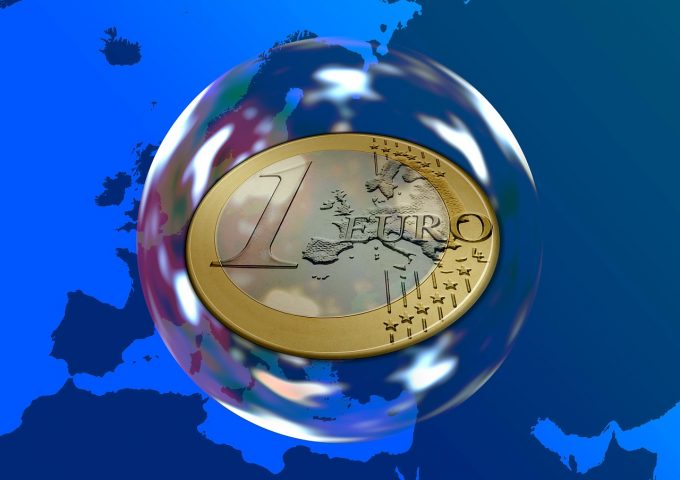 25 de ani de la adoptarea oficială a denumirii "Euro" pentru moneda unică europeană