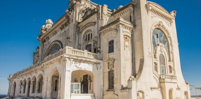 Cazinoul din Constanţa, unul din cele mai periclitate 12 situri de patrimoniu din Europa