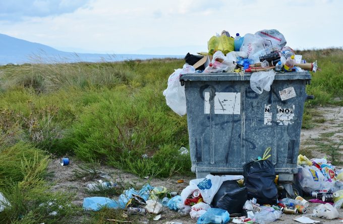 Ce măsură va lua România din vară, în privința pungilor din plastic