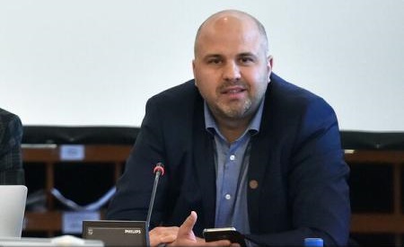 Cluj – Deputatul Emanuel Ungureanu aduce noi acuzaţii medicului Mihai Lucan şi primarului Emil Boc