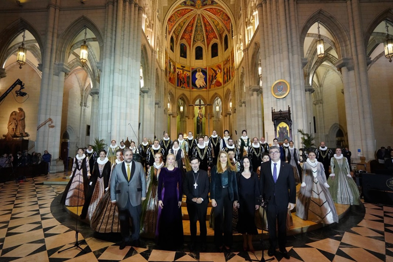 Concertul-exceptional-de-muzica-sacra-si-de-colinde-de-Craciun-oferit-de-Corul-Madrigal-la-Madrid