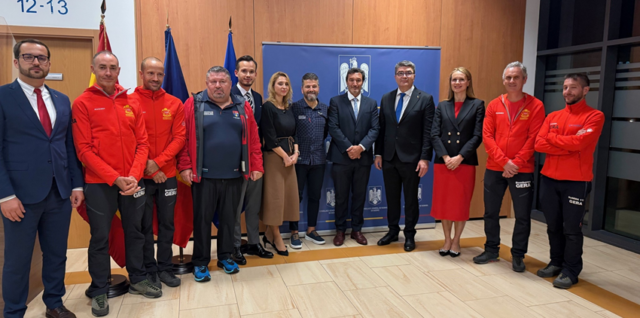 Conferinta-la-Madrid-dedicata-schimbului-de-experienta-intre-experti-romani-si-spanioli-din-domeniul-actiunilor-de-salvare-in-conditii-extreme-2