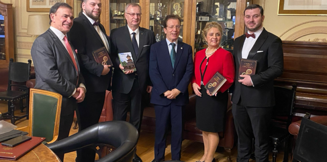 Eveniment-editorial-Lansare-de-carte-CHURCH-AND-DIPLOMACY