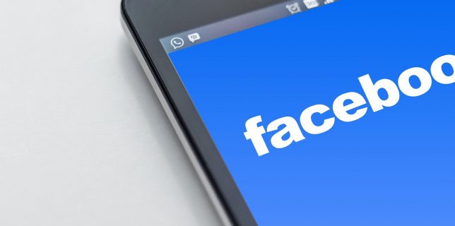 Facebook lansează o aplicaţie prin care utilizatorii sunt plătiţi dacă acceptă să le fie colectate datele