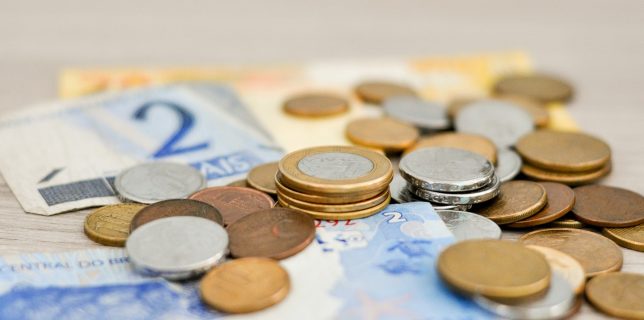 Frans Timmermans cere salarii corecte în Uniunea Europeană