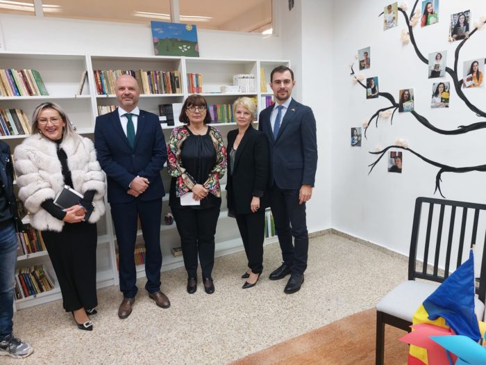 Inaugurarea unei biblioteci românești în Alcalá de Henares