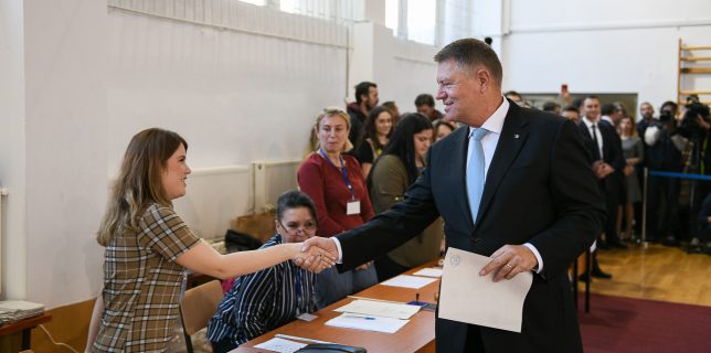 Iohannis Contez pe voturile alegătorilor USR-PLUS, PMP; îmi doresc să obţin voturi şi de la UDMR