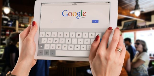 Justiţia rusă condamnă Google la amenzi din ce în ce mai mari