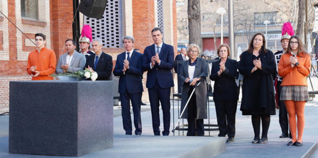 La Comunidad de Madrid recuerda a las víctimas del 11-M en el 15º aniversario de los atentados