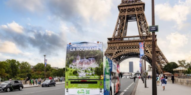 ''Lăsaţi-vă surprinşi de România!'', campanie outdoor de promovare turistică în Paris