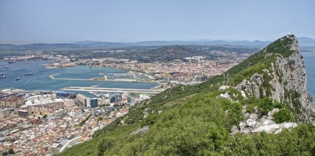 Lucrătorii transfrontalieri din Gibraltar îşi vor păstra libertatea de circulaţie, susţine MAE spaniol