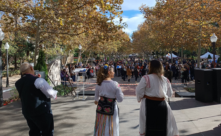 Mii-de-romani-au-sarbatorit-la-Castellon-de-la-Plana-la-cel-mai-mare-festival-dedicat-Zilei-Nationale-a-Romaniei-5