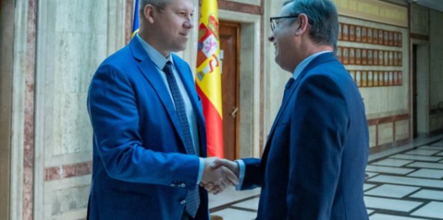 Ministrul Predoiu - întâlnire cu ambasadorul Spaniei; au fost evocate bunele relaţii de cooperare în domeniul Afacerilor interne