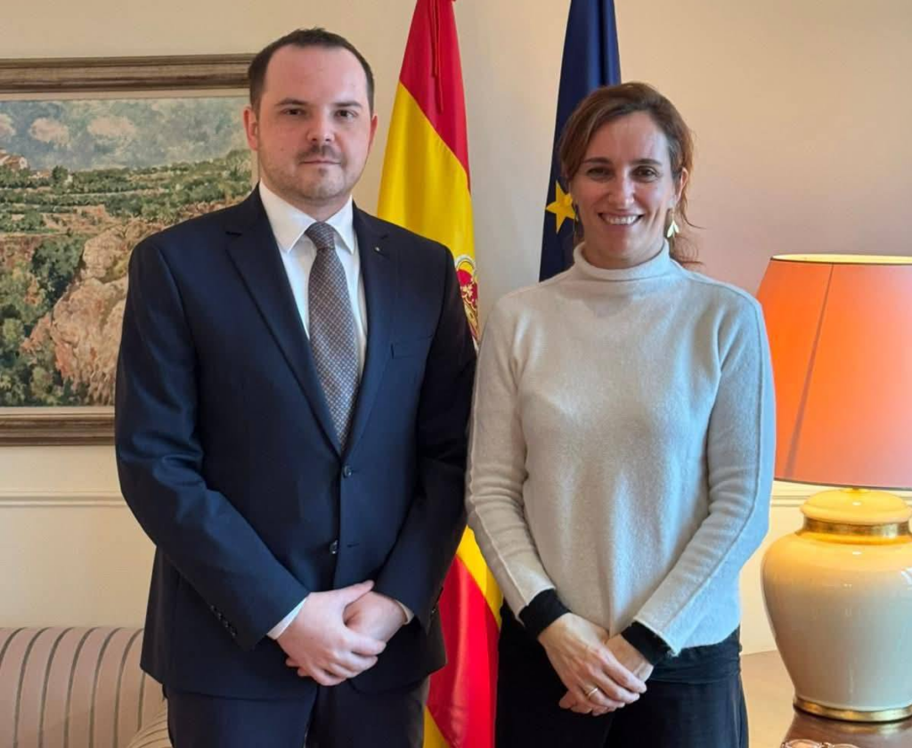 Ministrul-roman-al-Sanatatii-si-cel-al-Spaniei-au-avut-o-intalnire-de-lucru-la-Madrid