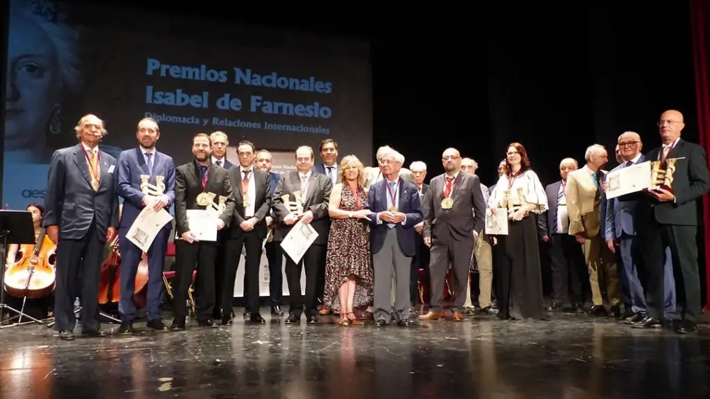 Mota del Cuervo acoge un año más la Gala de Entrega de los Premios Nacionales Isabel de Farnesio de Diplomacia y Relaciones Internacionales