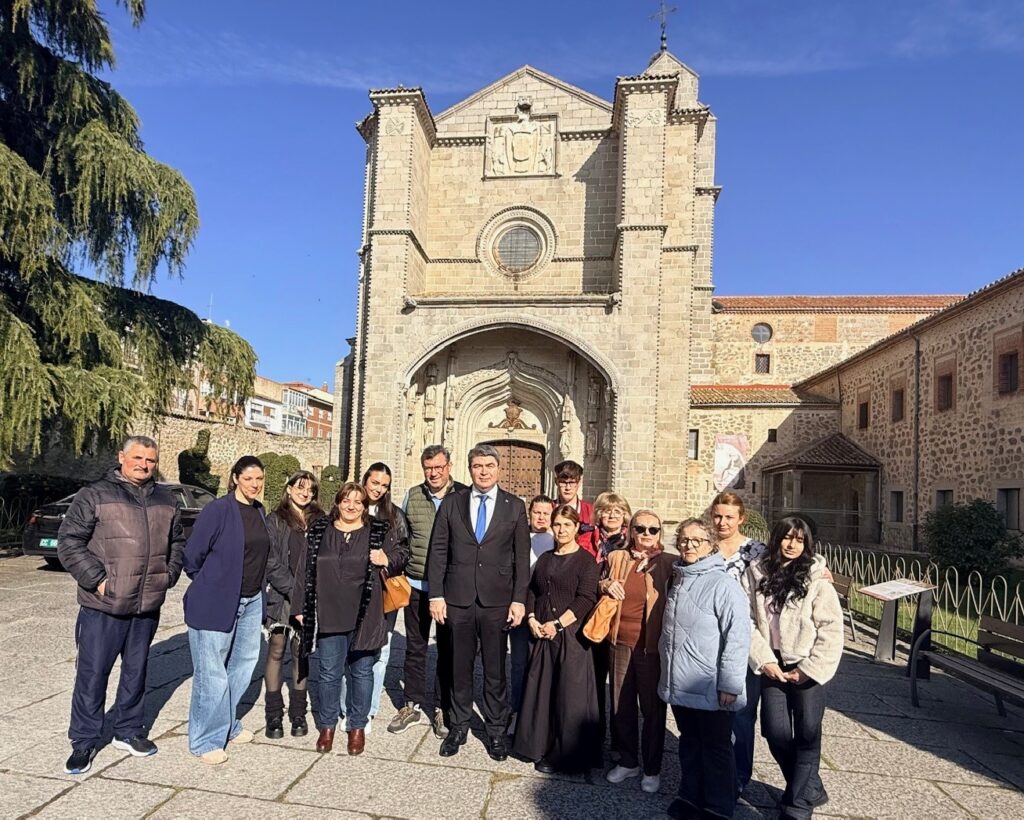 O echipă consulară s-a deplasat în principalele orașe din vestul regiunii Castilla y León León, Zamora, Salamanca și Ávila