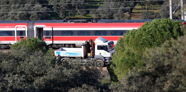 Pana-la-41-de-raniti-sunt-in-continuare-internati-dupa-accidentul-din-Adamuz-2-cetateni-romani-se-numara-printre-raniti-iar-bilantul-deceselor-a-ajuns-la-40