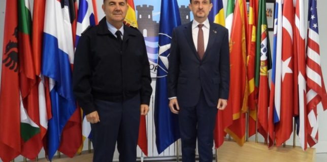 Participarea ambasadorului la ceremonia de ridicare a drapelului României la Centrul NATO din Torrejón