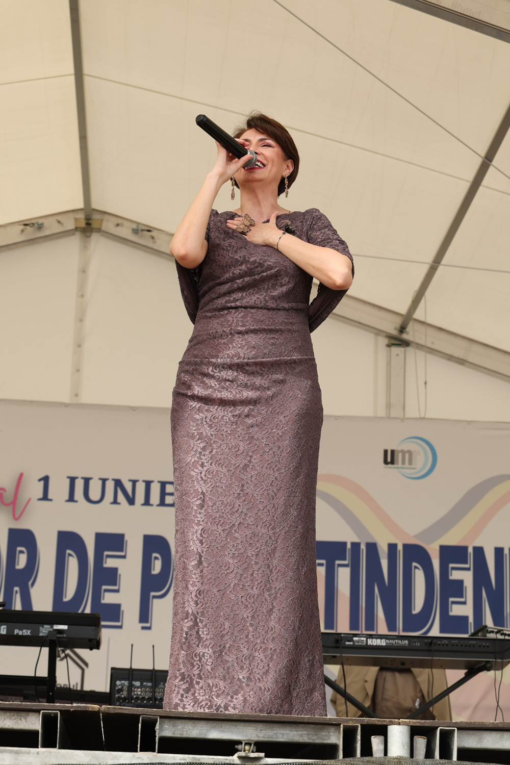 Pe 1 iunie, românii din Spania au sărbătorit la Festivalul de Ziua Românilor de Pretutindeni și Ziua Copilului-banner6