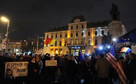 Peste 20.000 de oameni la protestele din țară împotriva legilor justiției și a modificărilor la Codul fiscal