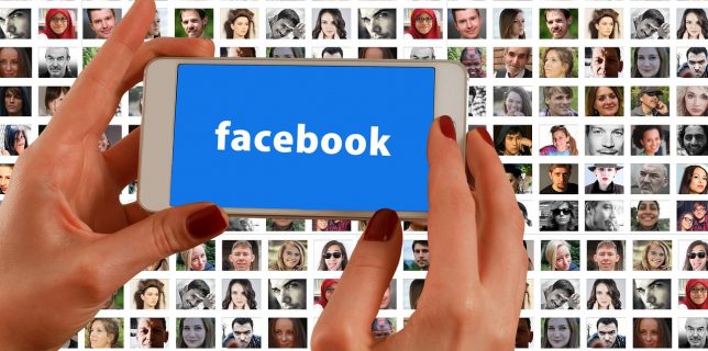 Respectarea vieţii private Facebook suspendă zeci de mii de aplicaţii