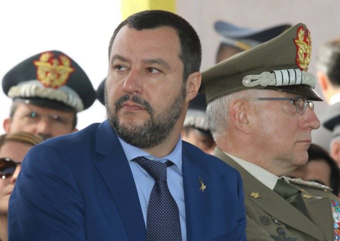 Romii din Italia vor să-i arate ministrului Salvini cine sunt ei cu adevărat (AFP)