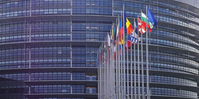 România în faţa Curţii UE pentru neîndeplinirea normelor în materie de combatere a spălării banilor