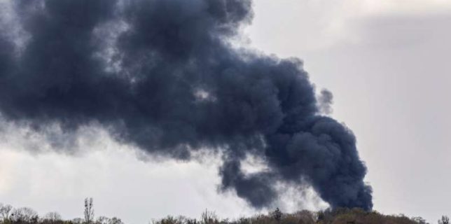 Rusia susţine că a distrus lângă Liov un important depozit de arme livrate recent Ucrainei de alte ţări