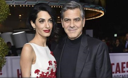 Soţii Clooney donează 500.000 de dolari pentru finanţarea unui protest. Despre ce este vorba