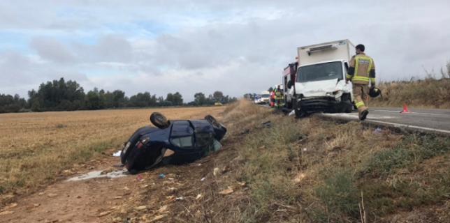 Tres fallecidos de la misma familia rumana en un accidente, en la EX-209 Badajoz y Mérida