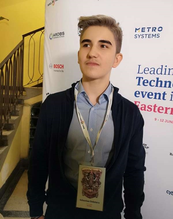 Tânărul român de 19 ani, creator al unei companii de succes în SUA – Dacă eşti autodidact şi motivat, reuşeşti să excelezi