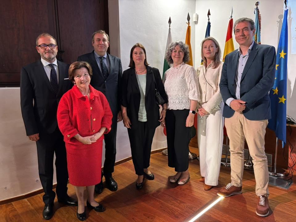 Valencia Conferință internațională Uniunea Europeană azi și mâine provocări și oportunități în contextul global actual, dedicată Zilei Europei-1