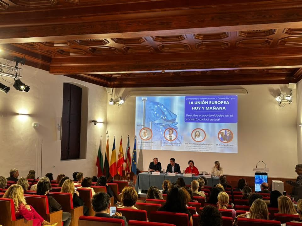 Valencia Conferință internațională Uniunea Europeană azi și mâine provocări și oportunități în contextul global actual, dedicată Zilei Europei