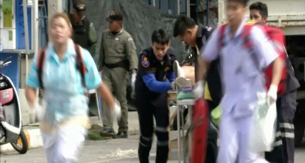 Video-Explozii-în-serie-în-Thailanda-patru-morți-zeci-de-răniți-între-care-și-turiști-străini